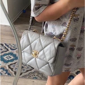 Chanel flap19 Large
